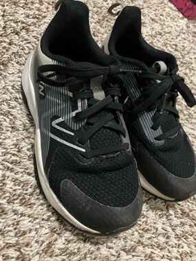 New Balance Black and Gray Kids Sneakers xwide size 13